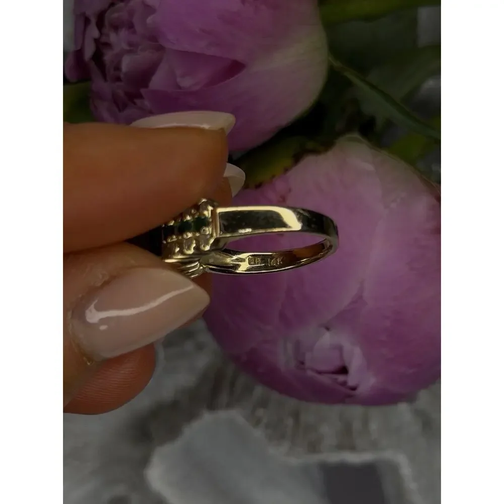Elegant 14K Yellow Gold Emerald & White Topaz Ring Size 6